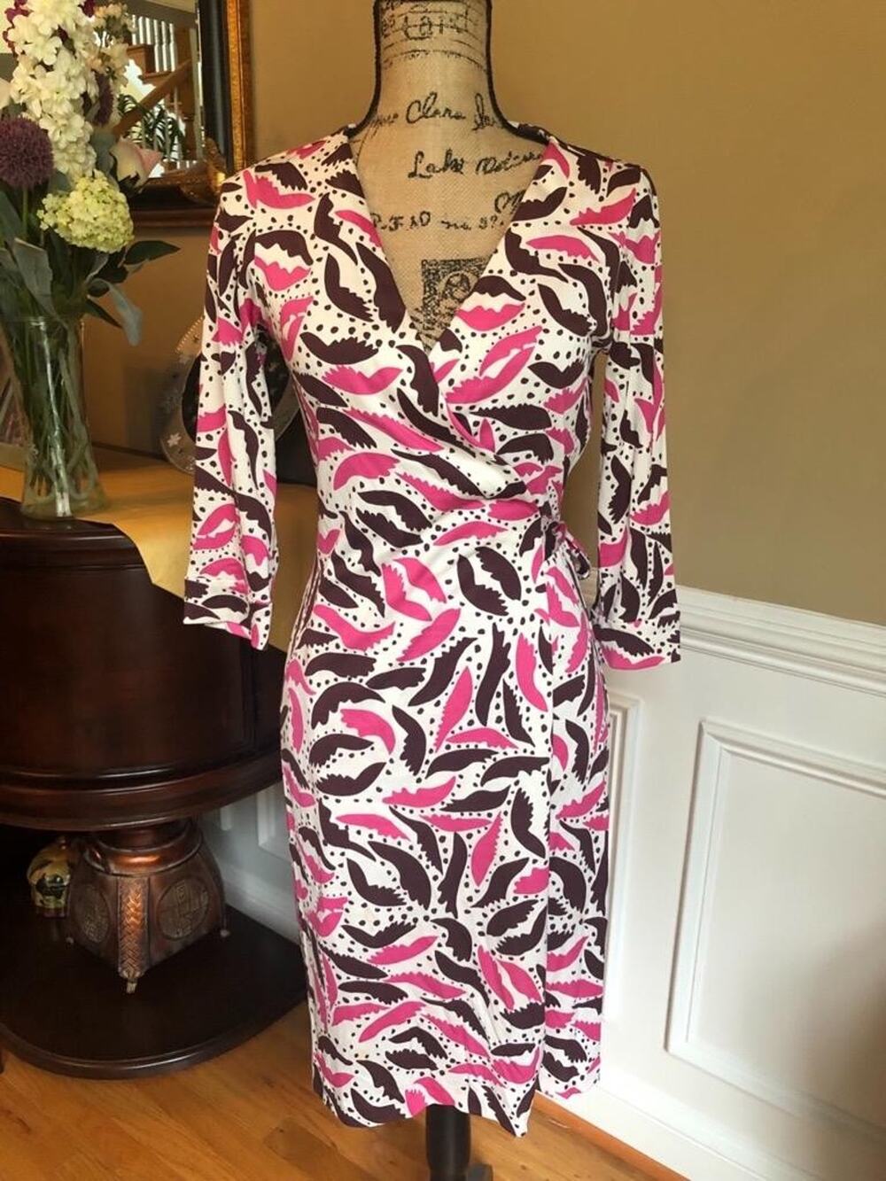 (z) DIANE VON FURSTENBERG JULIAN TWO PINK BROWN wrap dress size 6 (DR100